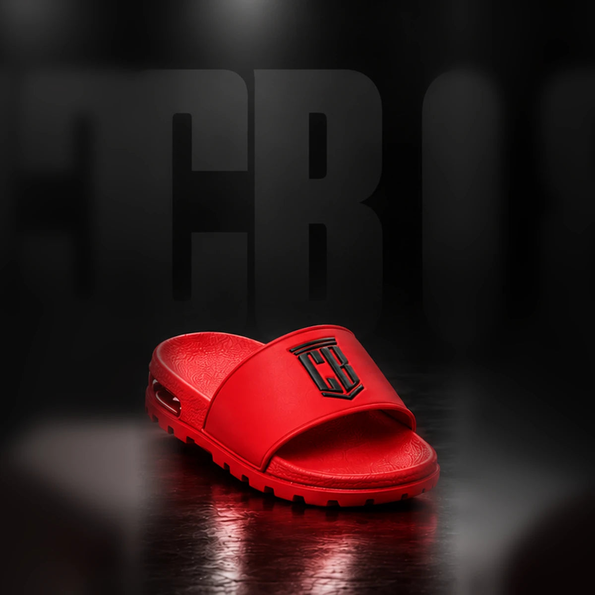 CB Slides Red – three-quarter view